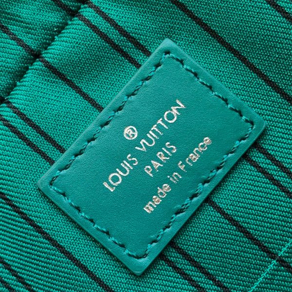 LV Trio Messenger Bag - Image 7