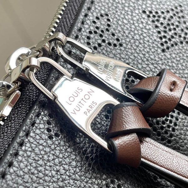 LV Beaubourg Hobo MM - Image 7