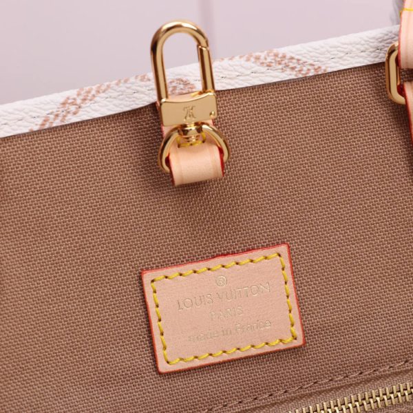 LV OnTheGo MM - Image 7