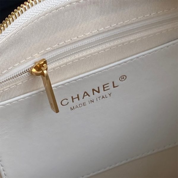 Chanel Maxi Hobo Bag(HIGH-END GRADE) - Image 7