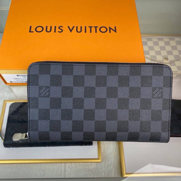 LV Zippy Organizer - Image 7