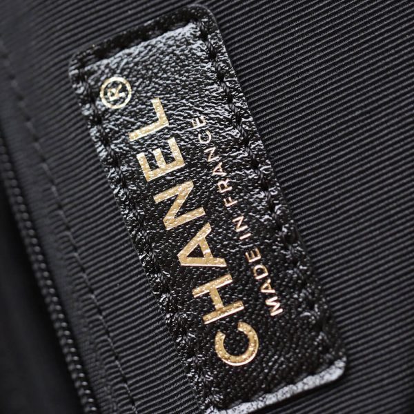 CHANEL HOBO BAG(HIGH-END GRADE) - Image 7