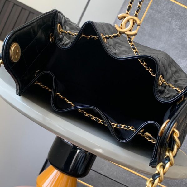CHANEL 25 Medium Handbag(high-end grade) - Image 8