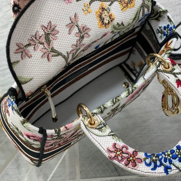 Dior Medium Lady D-Lite Bag - Image 8