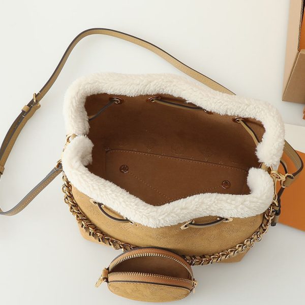 LV Bella - Image 8
