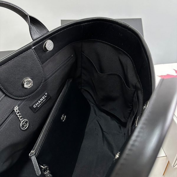 CHANEL Large Shopping Bag(high-end grade) - Image 8