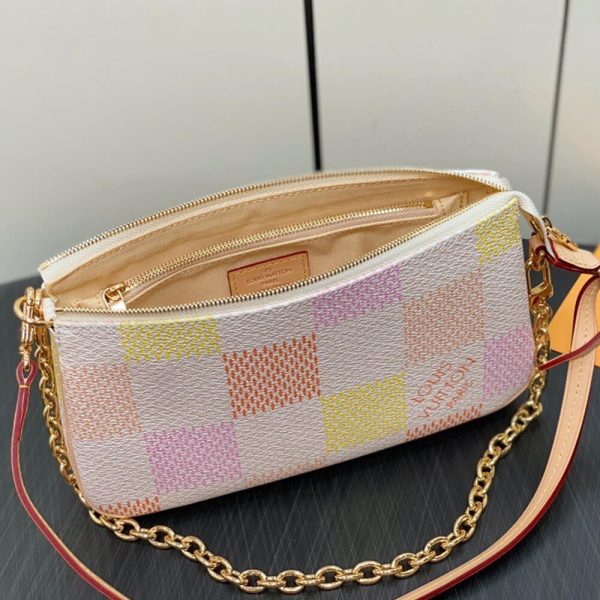 LV Pochette Accessoires - Image 8