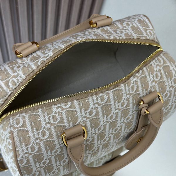 Dior Groove 25 Bag(HIGH-END GRADE) - Image 8