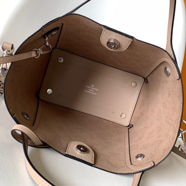 LV Hina PM - Image 8